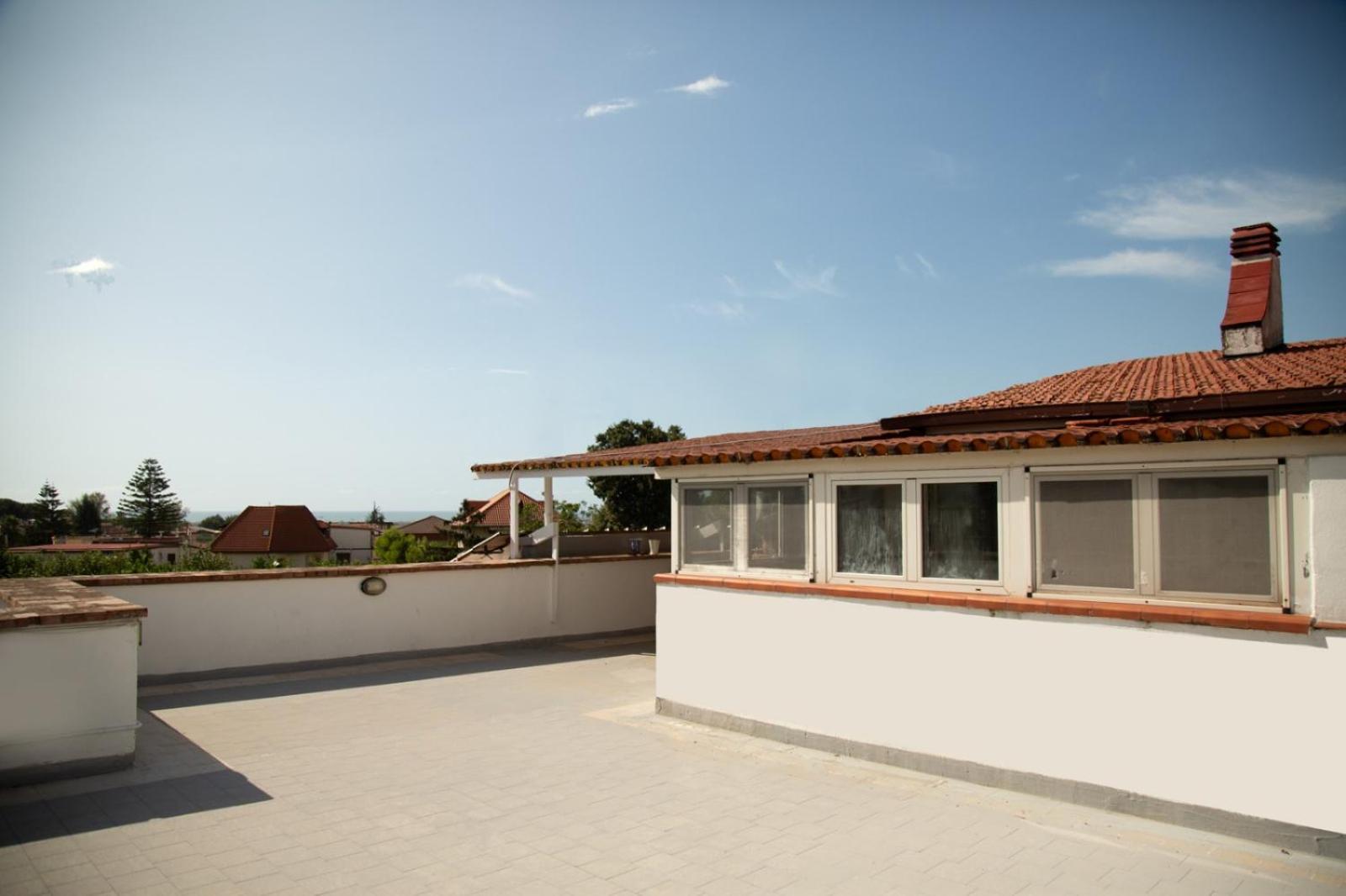 Casa Petito - Casa Vacanze Giugliano In Campania Bagian luar foto