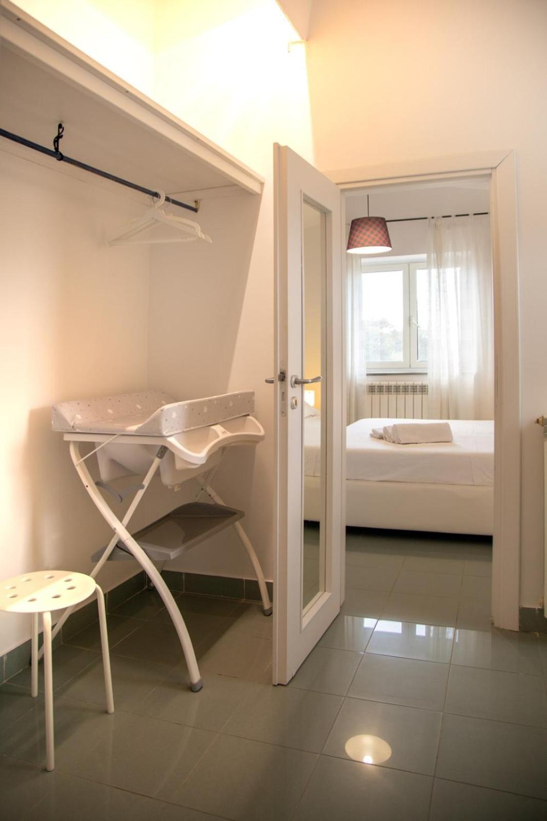 Casa Petito - Casa Vacanze Giugliano In Campania Bagian luar foto